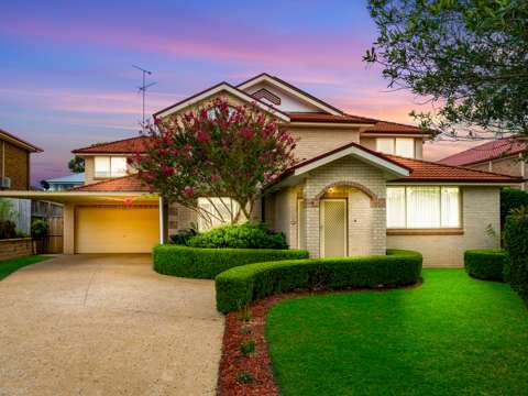 Kellyville 5 Bedroom Sophisticated Family Home