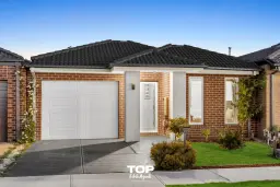 11 Orleana Way, Clyde North