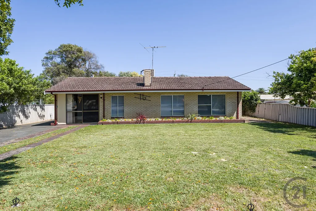 16 Kingdon Street, Mandurah, WA 6210