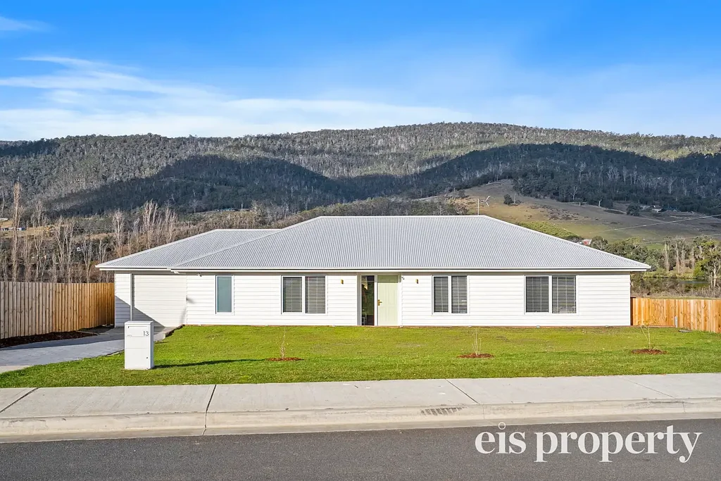 13 Southbridge Place, Huonville, TAS 7109