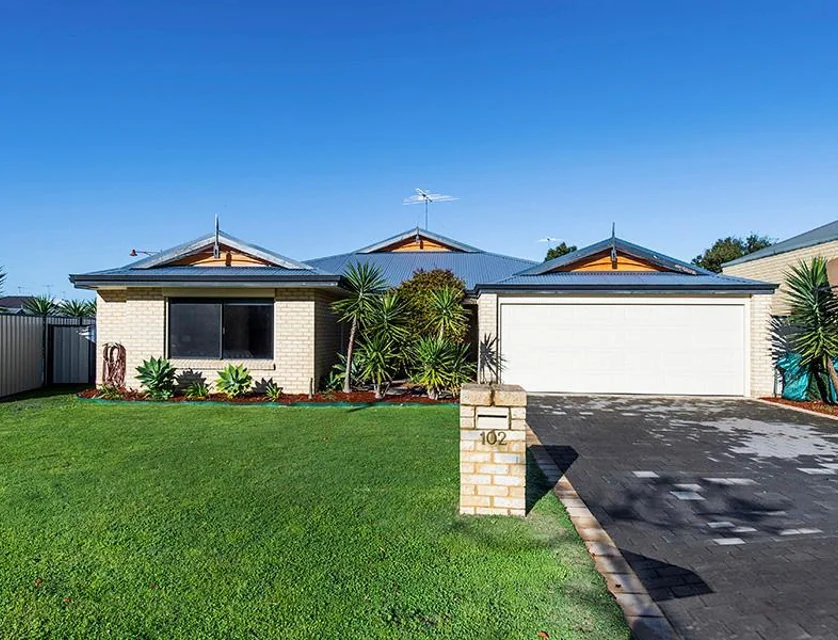 102 Meadow Springs Drive, Meadow Springs, Mandurah, 4部屋, 2バスルーム, House