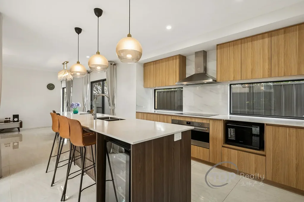 Willetton 5Zimmer CIRCA 2020 BUILT GREEN TITLE STREET FACING MODERN LUXURY HOME