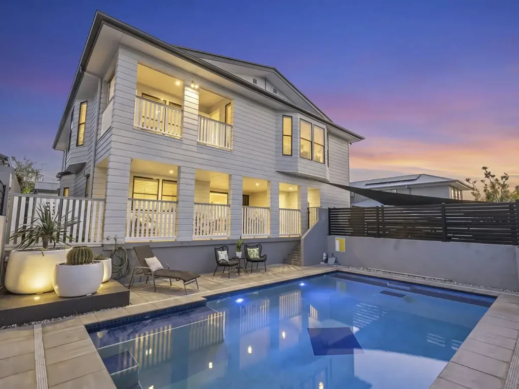 Wavell Heights 6Zimmer Expansive Family Living, Dedicated Executive Wing & Resort-Style Entertaining