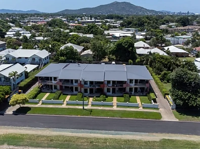 Rosslea 3 Bedroom Stylish, Low-Maintenance Living in One of Townsville's Most Convenient Locations