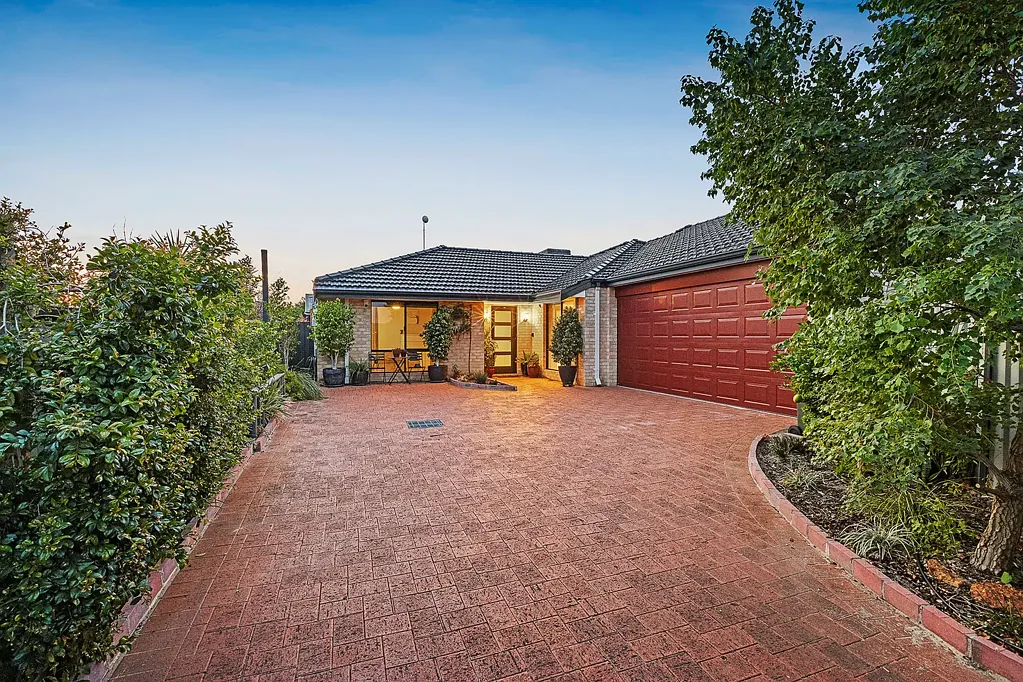 281A Kew Street, Cloverdale, WA 6105