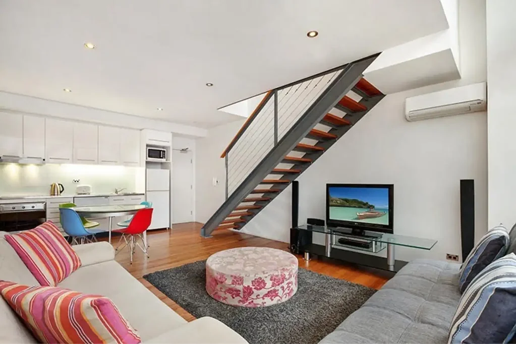 New York Style Apartment Steps From Bondi Beach