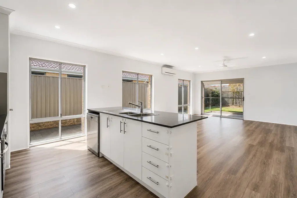 Byford 4房  Modern Family Living in a Peaceful Byford Location