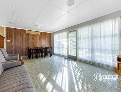 17 Glenys Street, Burnside, QLD 4560, 3房, 1浴, House