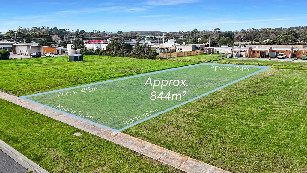 Grantville  The Brief: Flat, Usable Commercial Land Close to Town Centre & Bass Highway