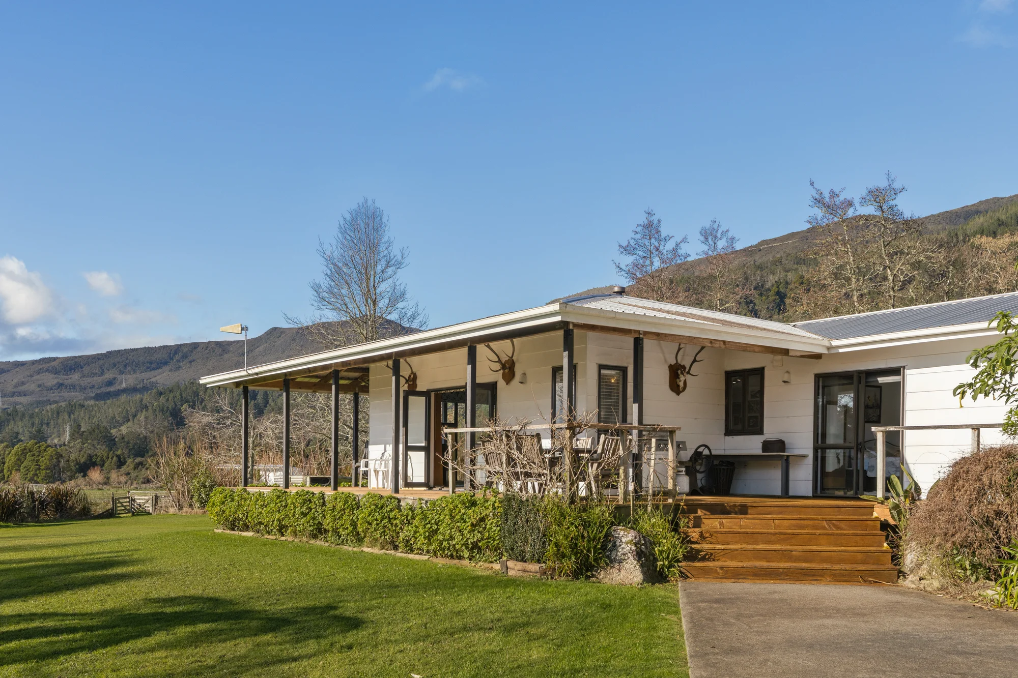 Westport Surrounds 4房 Productive Living with Outstanding Rural Views