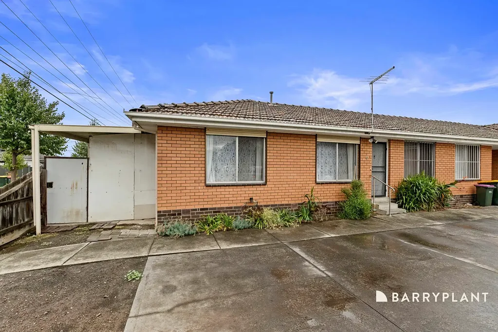 Thomastown 2房 Thomastown黄金地段 舒适砖面单元 采光充足 开敞平面图 现代厨房 宽敞卧室 安全百叶窗 步行生活圈 Prime Thomastown Opportunity – Perfect for First Home Buyers or Savvy Investors
