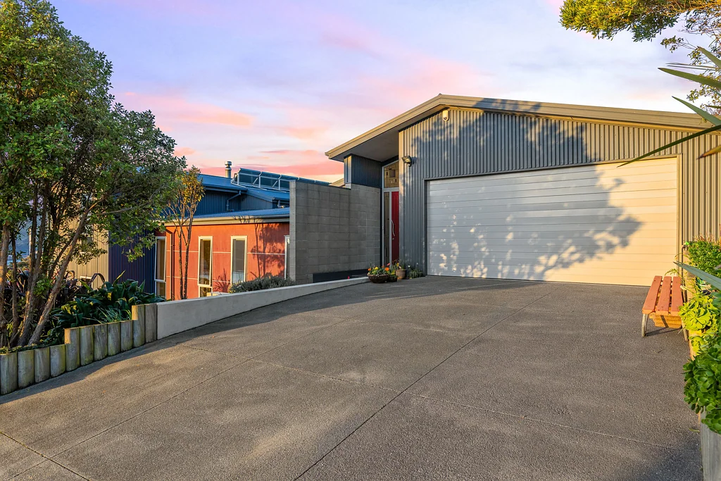 18 Stoddart Terrace, Diamond Harbour, Christchurch, Canterbury