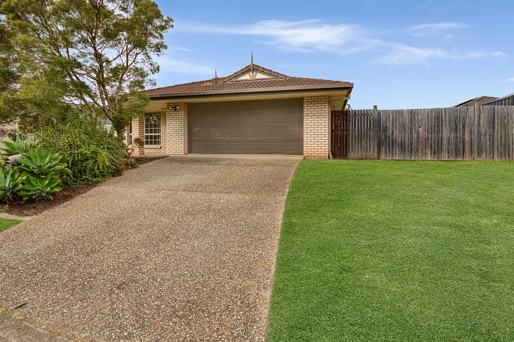 Spacious Family Home in a Quiet, Convenient Location