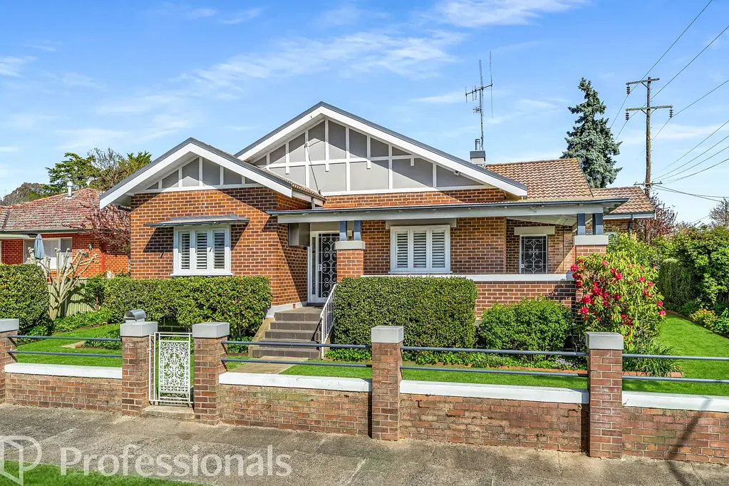 175 Sale Street, Orange, NSW 2800