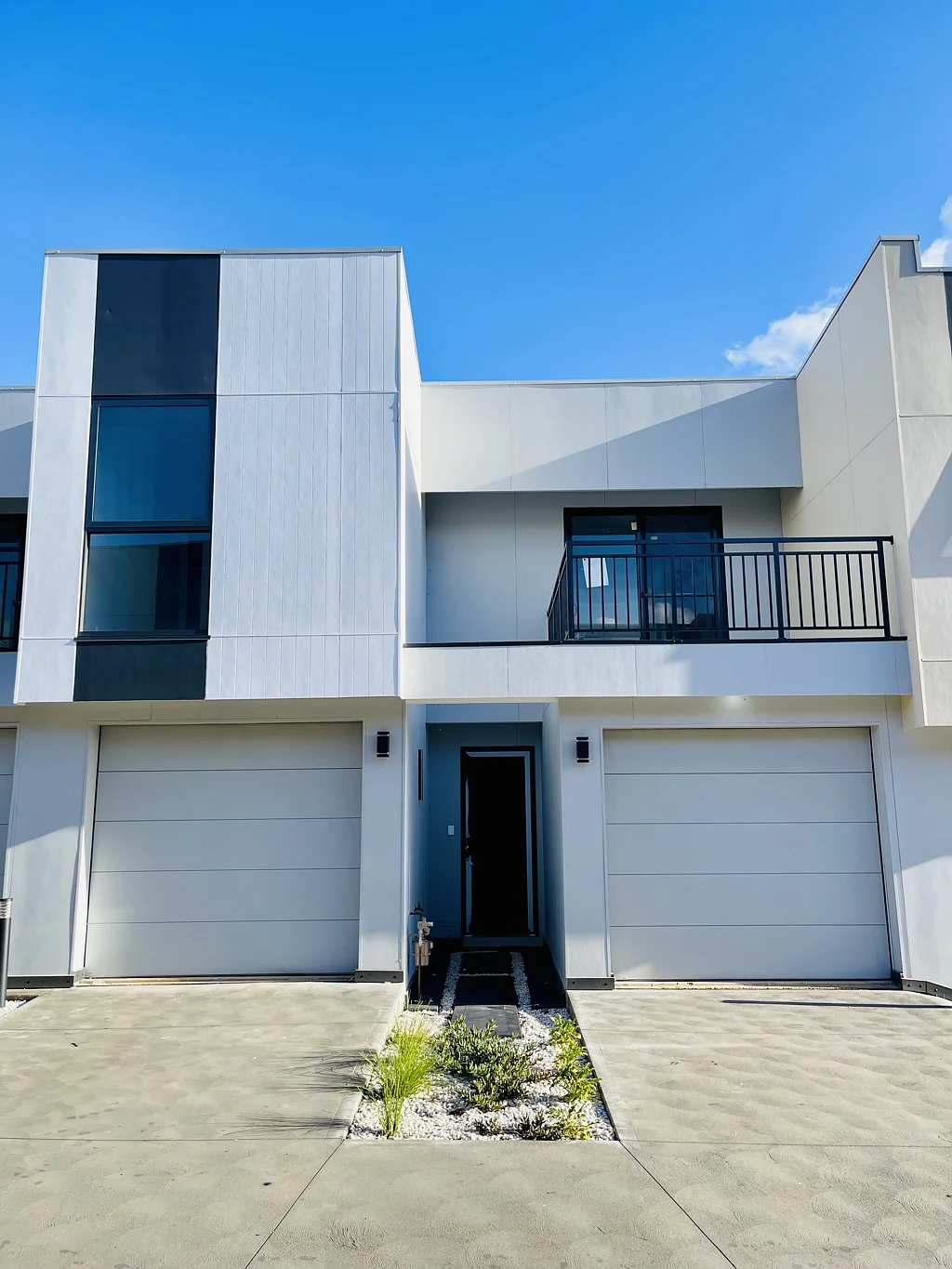Box Hill 5 Bedroom Big Size Townhouses in BOX HILL