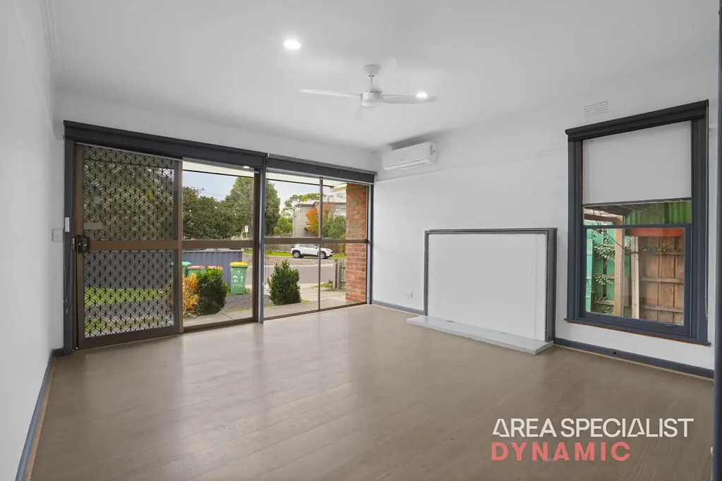 Refreshed family living in a quiet Maidstone court