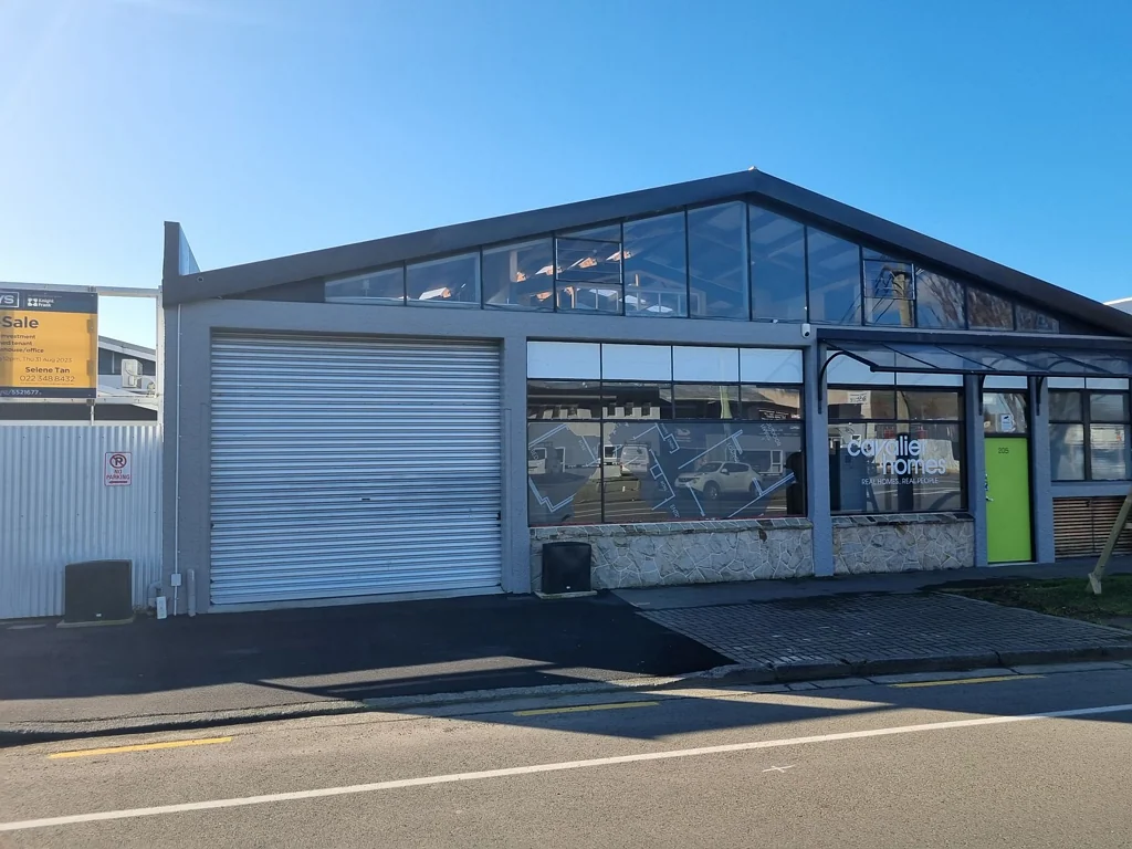 Sydenham Sydenham Warehouse with Parking