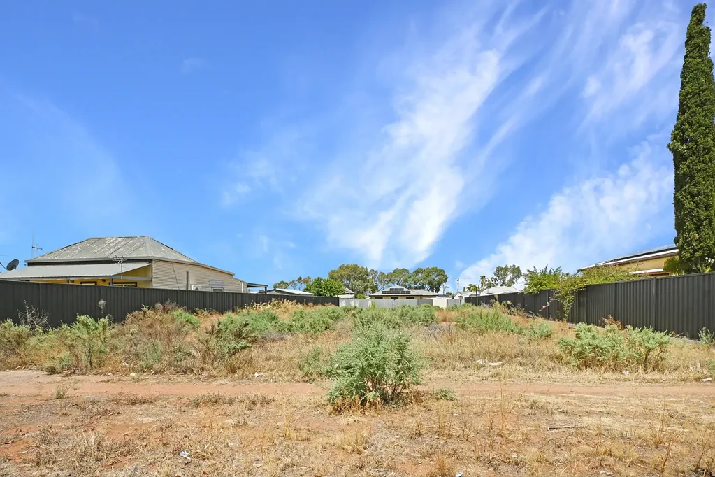 115 - 117 Boughtman Street, Broken Hill, NSW 2880