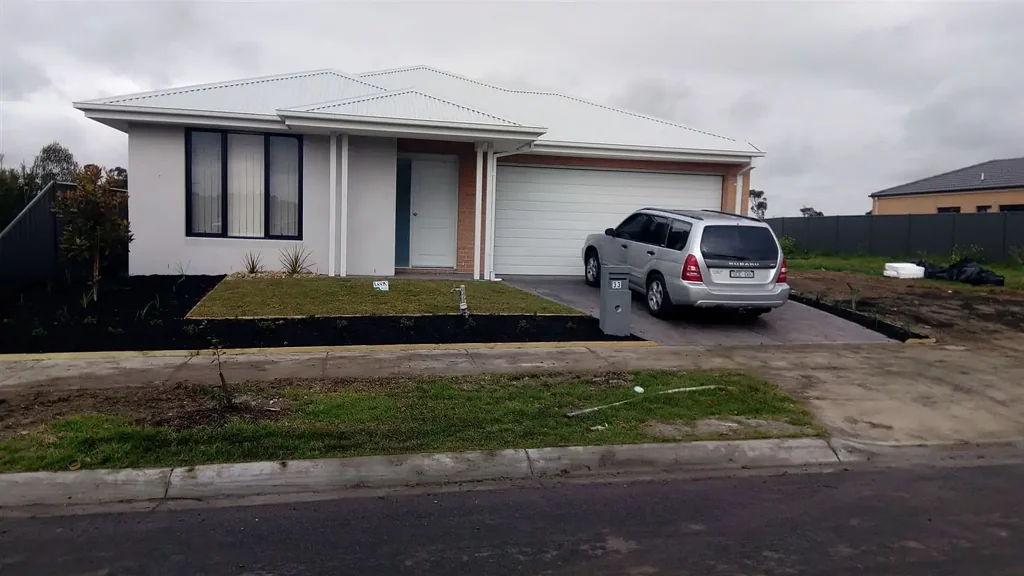 Perfect Family Home, Close to all Amenities!