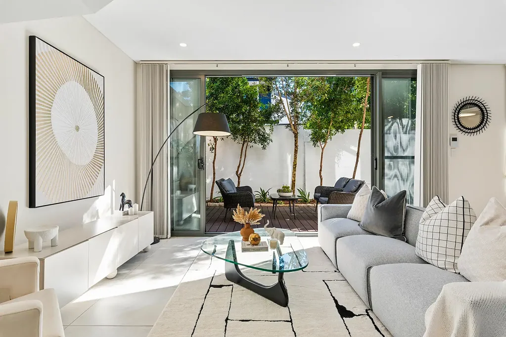 2/2 Devine Street, Erskineville, NSW 2043