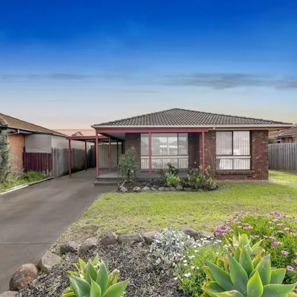 10 MCKINLEY AVENUE, Corio, VIC 3214