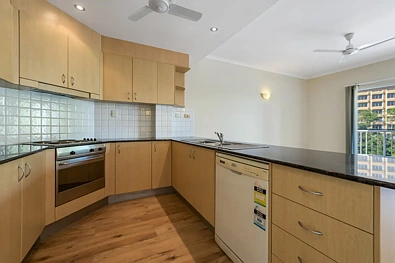 15/102 Mcminn Street, Darwin City, NT 800, 2 slaapkamers, 2 badkamers, Apartment