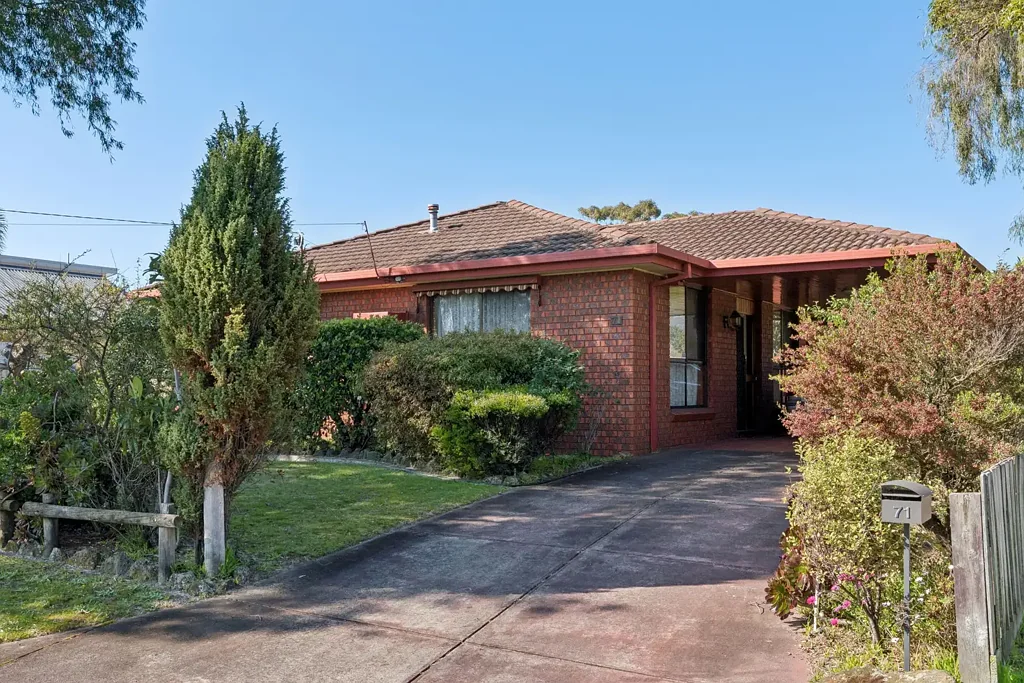 Rosebud 3 Slaapkamer A Solid Start with Space, Potential & a Corner Block