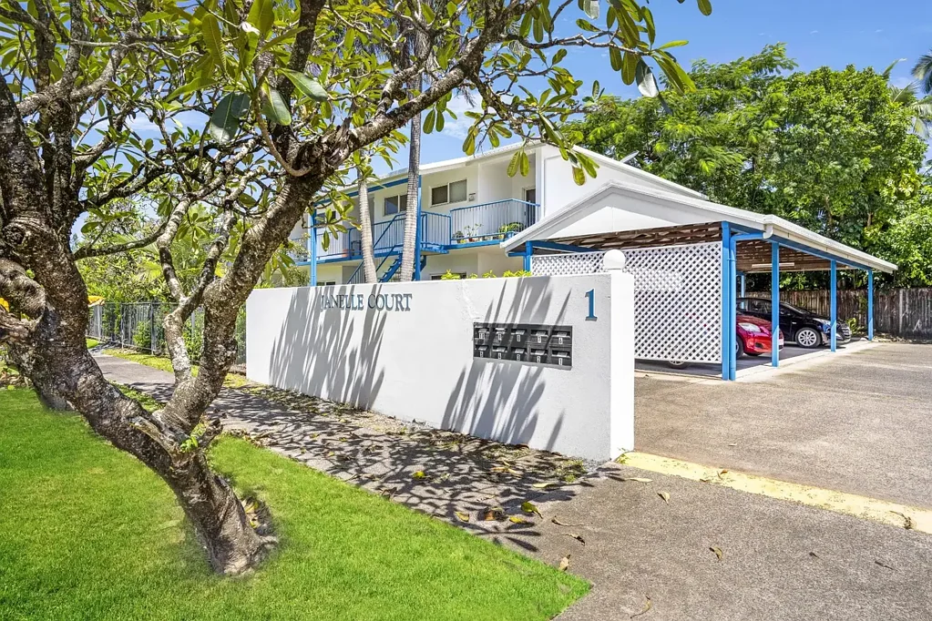 Simple and Comfortable Living Near Everything You Need