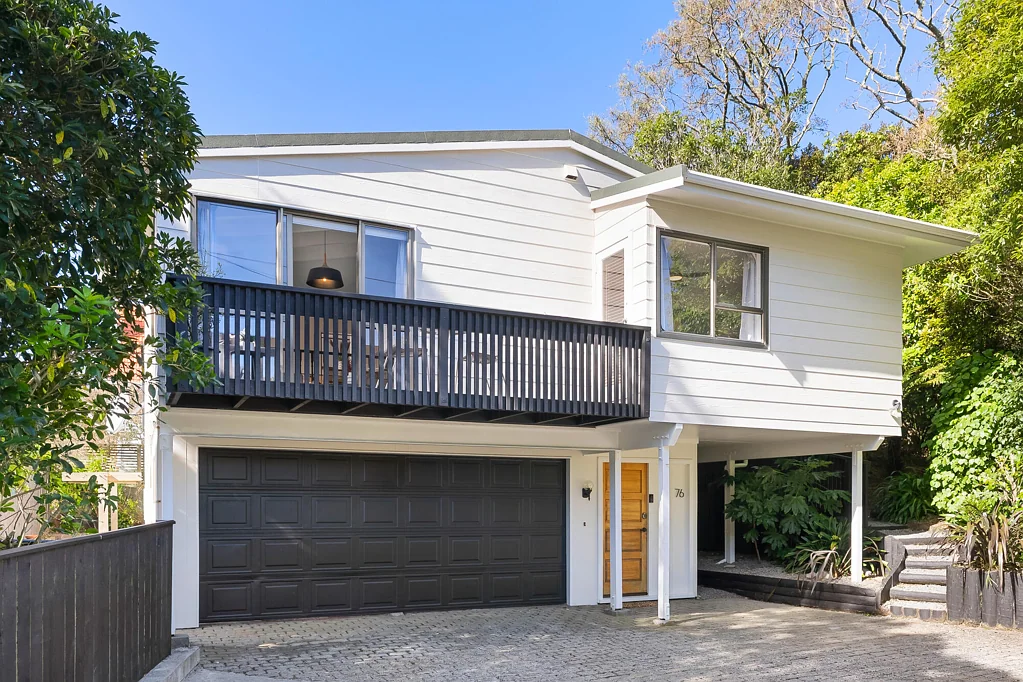 Ngaio 3 Slaapkamer BEAUTIFULLY DONE, BRILLIANTLY LOCATED