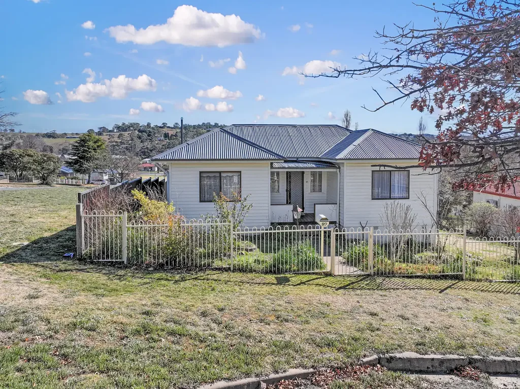 Bombala 2 Bedroom Great first home opportunity!