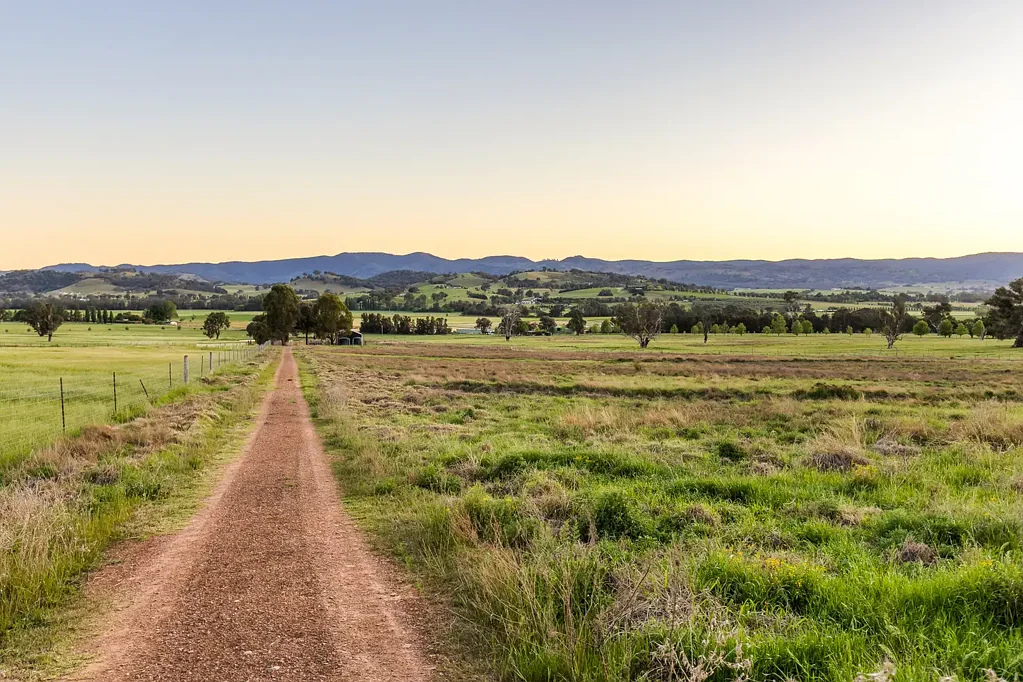 Mudgee PREMIER MUDGEE LIVING WITH PANORAMIC VIEWS