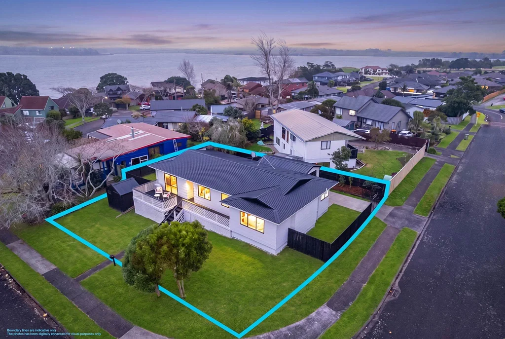Wattle Downs 4Moenga Renovated Family Living in Wattle Downs