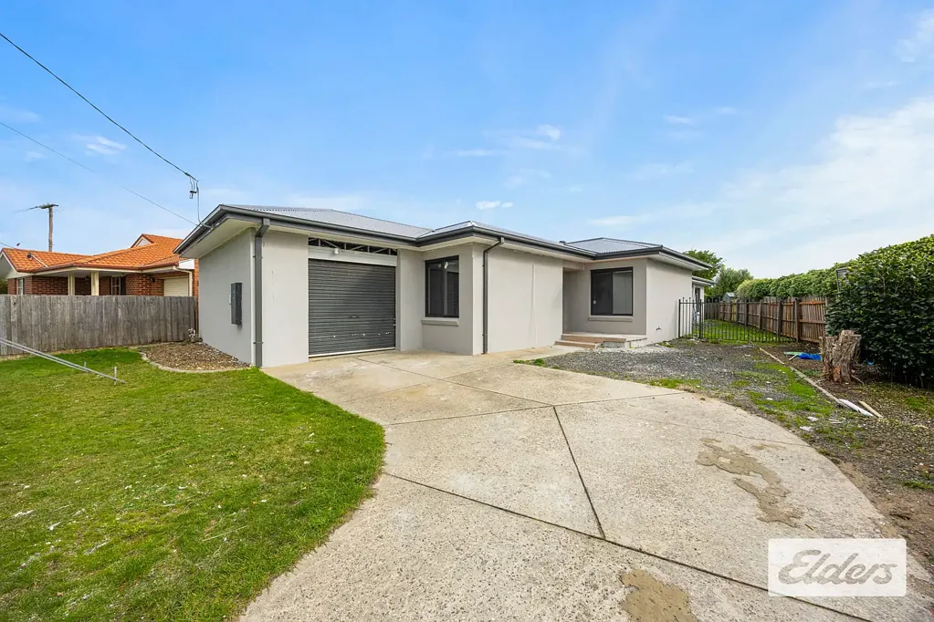 Wendouree 4房  Beautifully Renovated Family Home in Prime Wendouree Location