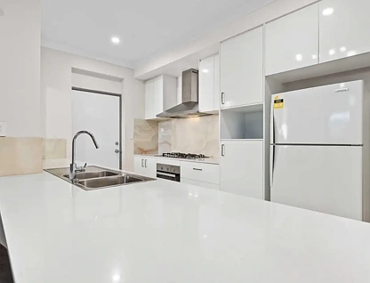 63 Riverside Lane, Seville Grove, South East Perth, 3 chambres, 2 salles de bain, House