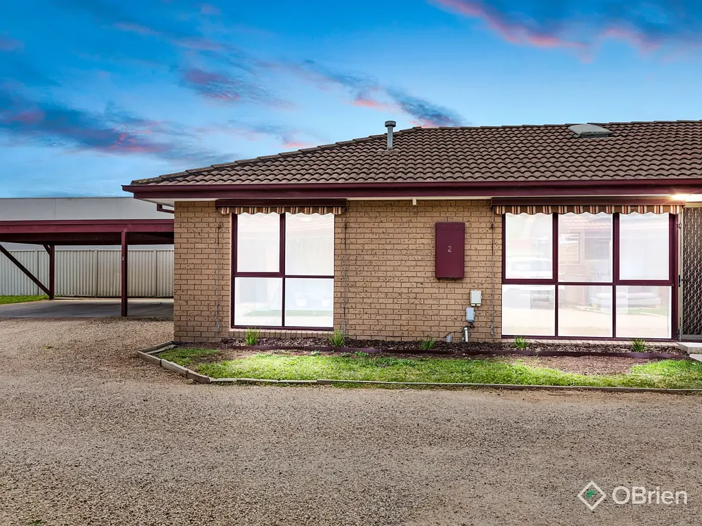 2/225-227 Station Road, Melton, VIC 3337
