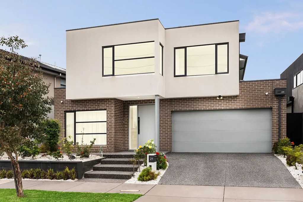21 Waterside Crescent, Mulgrave, VIC 3170