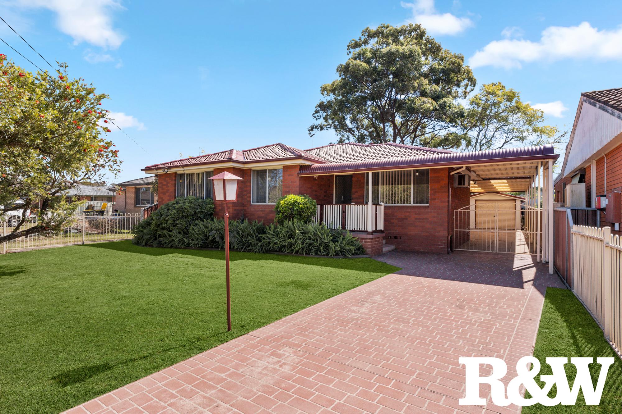 8 WESTCOMBE PL, ROOTY HILL NSW 2766, 0 chambres, 0 salles de bain, House