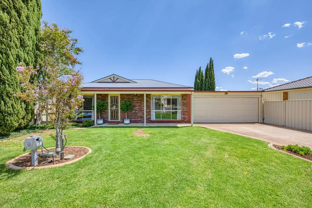 10 Golden Grove, Red Cliffs, VIC 3496