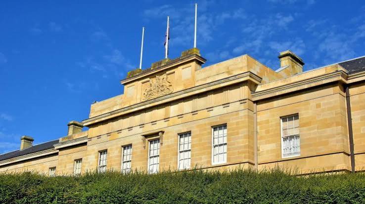 1570万澳元建37套房：Tasmania家庭暴力逃离者，18个月等来安全出口