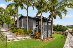 14 Falls View Road, Paihia