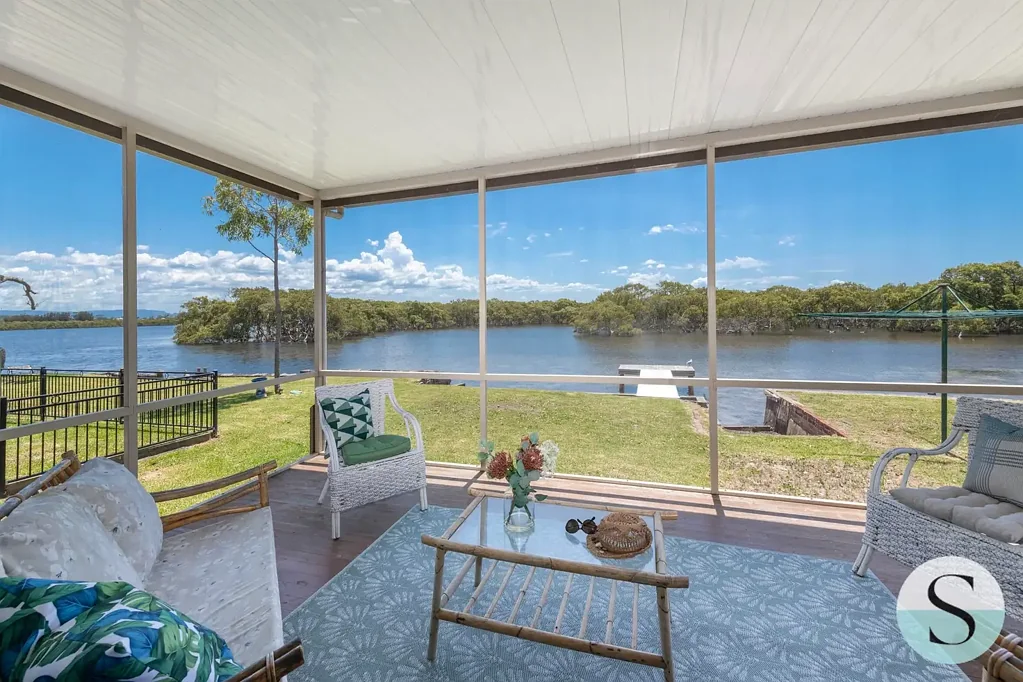 Swansea 5Zimmer When You Want it All - Absolute Waterfront, Seconds to the Beach, a Quiet Country Lane Like Setting, Lots of Space, Waterfront Cottage & Guest House!