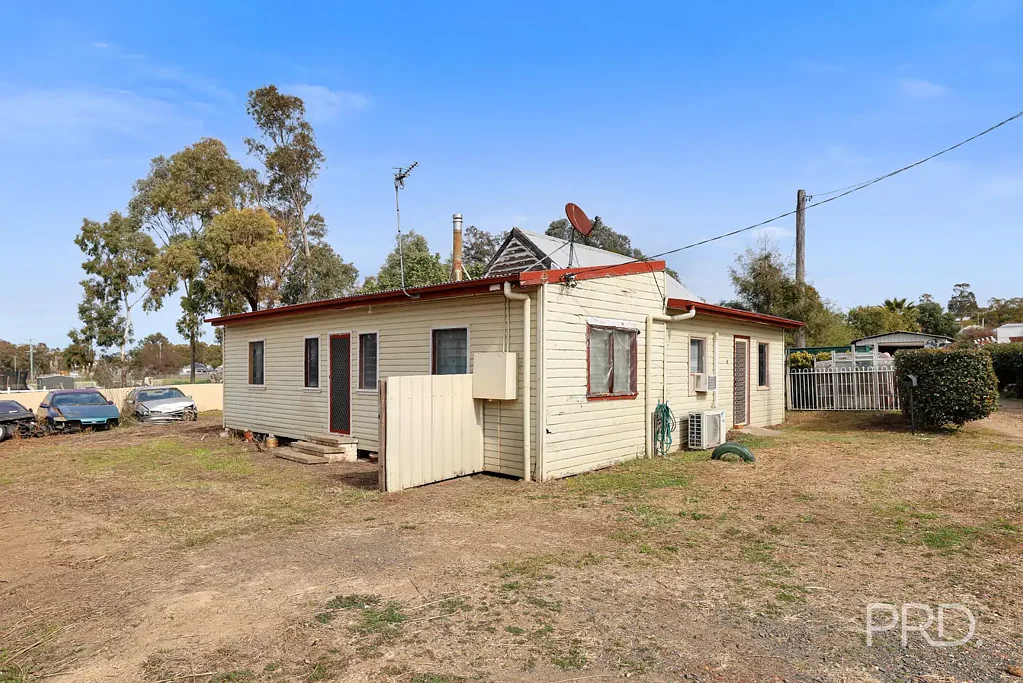 Quirindi 4Phòng ngủ Appealing opportunity for investors, flippers, or hands-on buyers