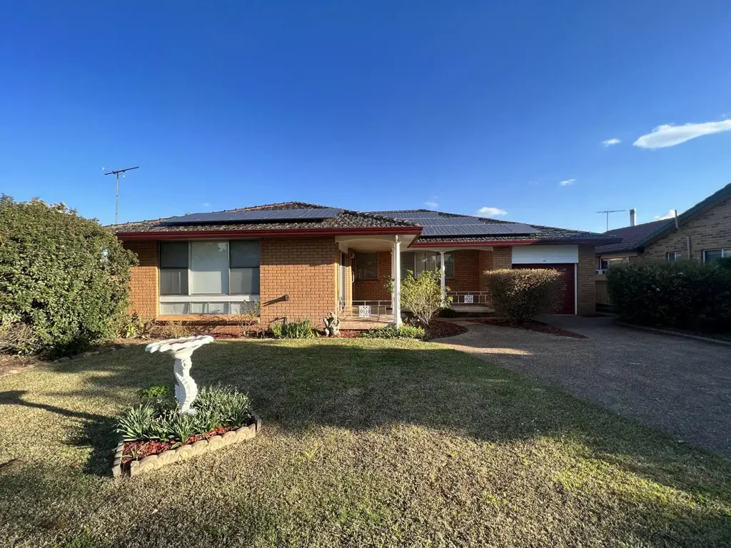 Great Family Home in Quiet Location