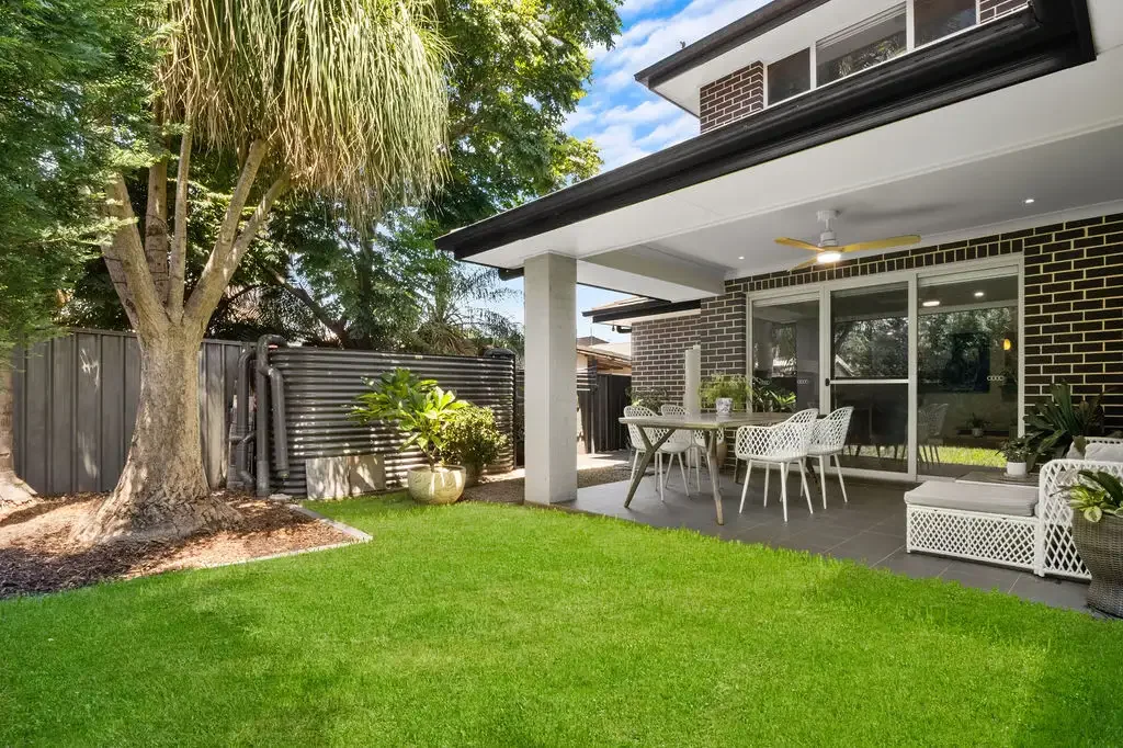 Richmond 4Zimmer Spacious & Stylish 4-Bedroom Duplex with Everyday Convenience