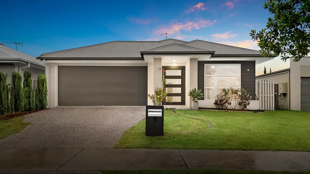 5 Rory Street, Logan Reserve, QLD 4133
