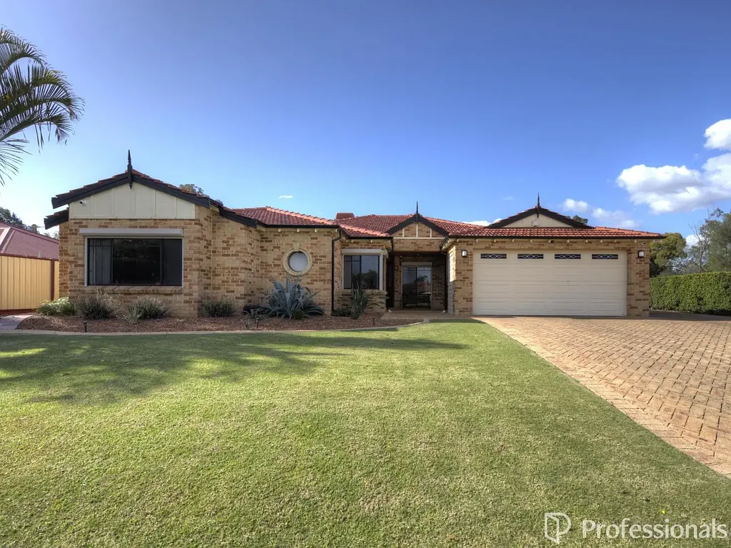 44 Riverdale Road, Helena Valley, WA 6056
