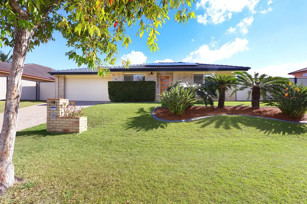 Molendinar 4 Bedroom Stunning Renovation | Walk to Uni, Hospitals, Light Rail | Move-In Ready!