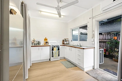 2/16 Robert Road, Bentley Park, QLD 4869, 2 રૂમ, 1 બાથરૂમ, Townhouse