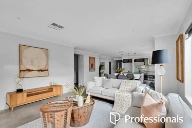 27 Rialto Street, Point Cook, VIC 3030, 4 chambres, 2 salles de bain, House
