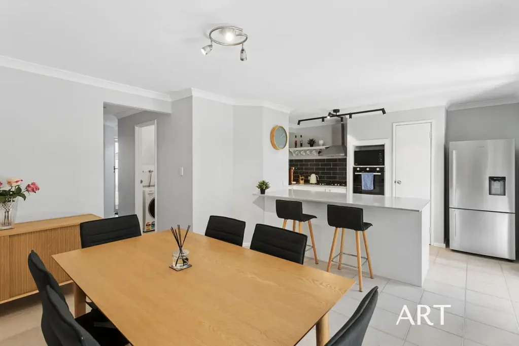 Como 3房  MODERN TOWNHOUSE MINUTES FROM THE CBD